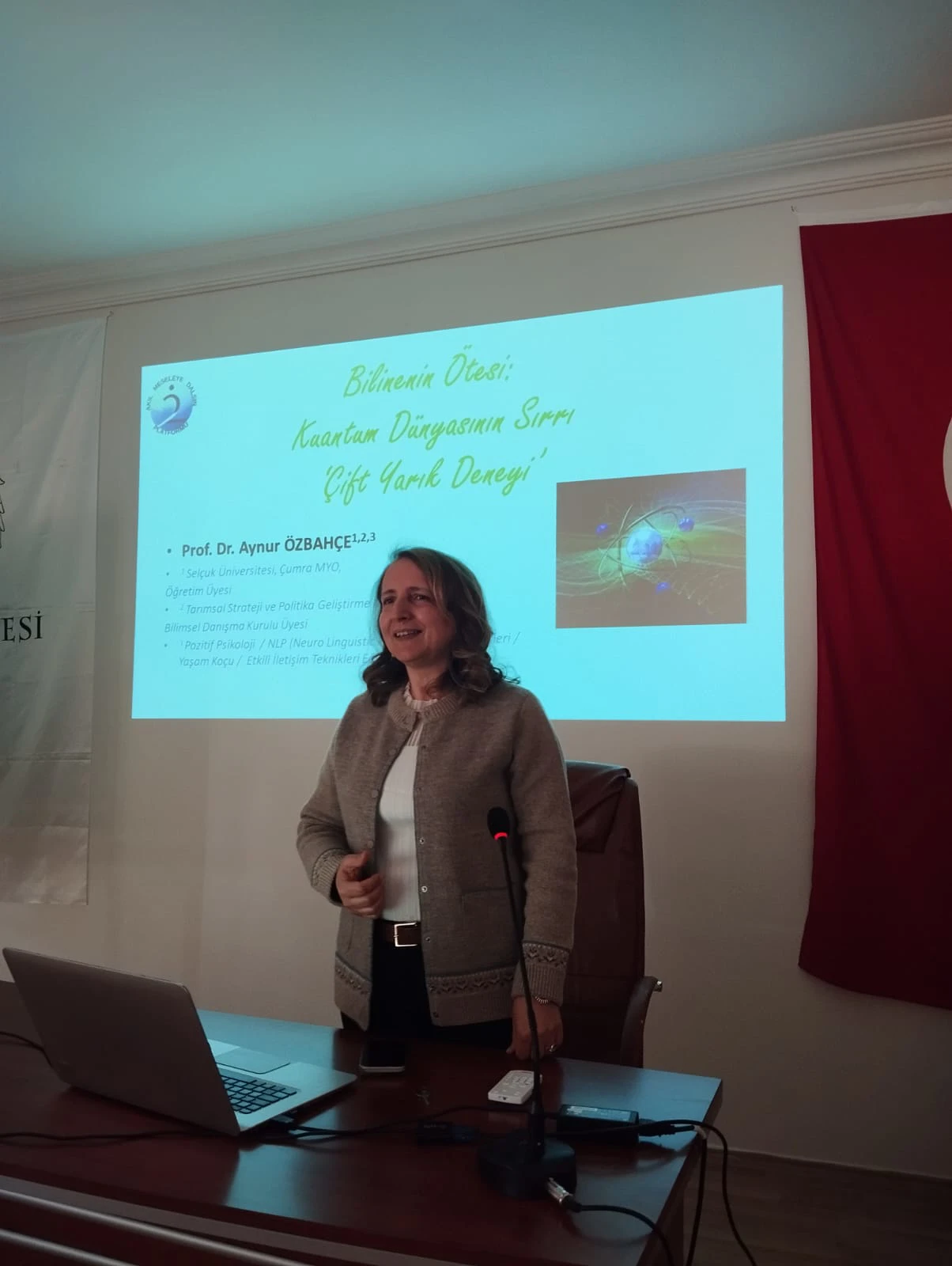 Bilinenin Ötesi: Kuantum Dünyasının Sırrı